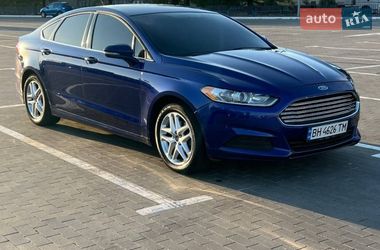 Седан Ford Fusion 2015 в Одесі