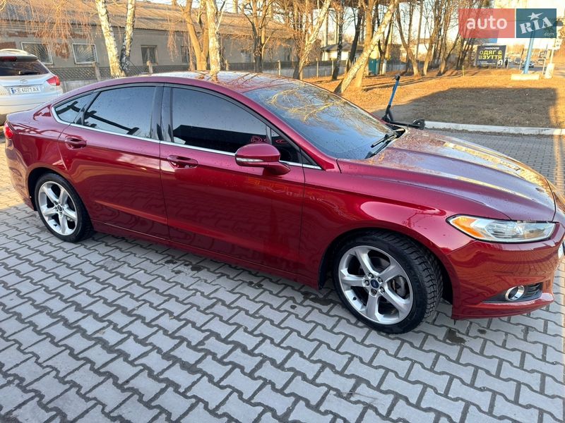 Седан Ford Fusion 2015 в Киеве