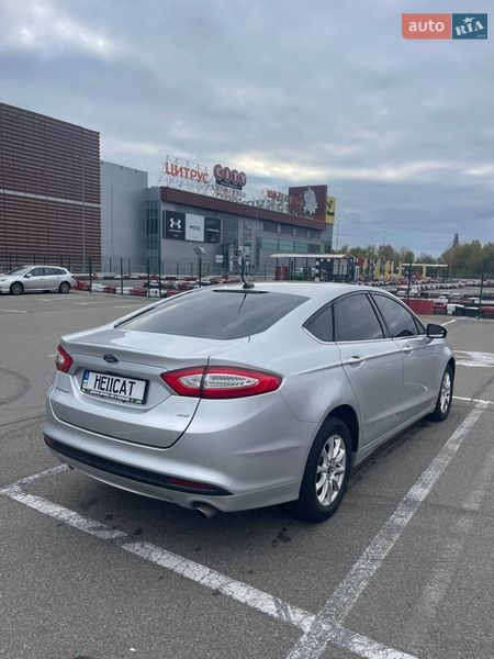 Седан Ford Fusion 2015 в Києві