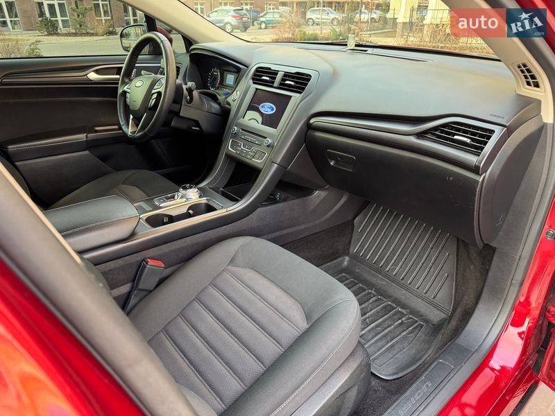 Седан Ford Fusion 2018 в Киеве