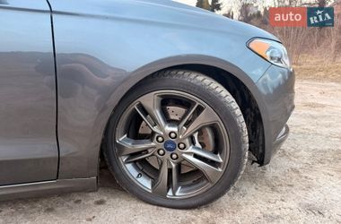 Седан Ford Fusion 2016 в Киеве