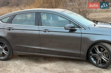 Седан Ford Fusion 2016 в Киеве