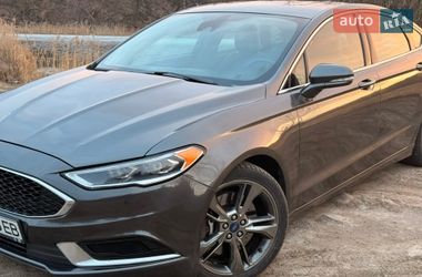Седан Ford Fusion 2016 в Киеве