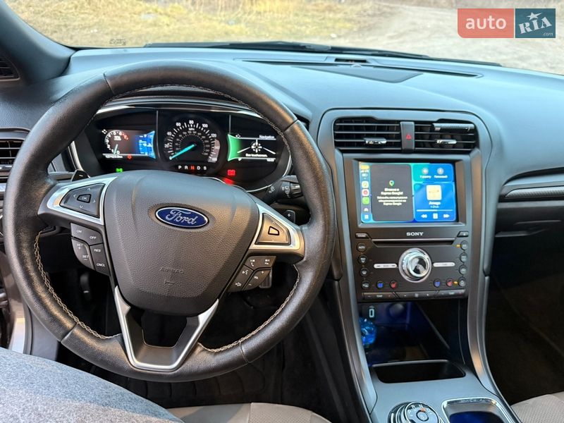 Седан Ford Fusion 2016 в Києві