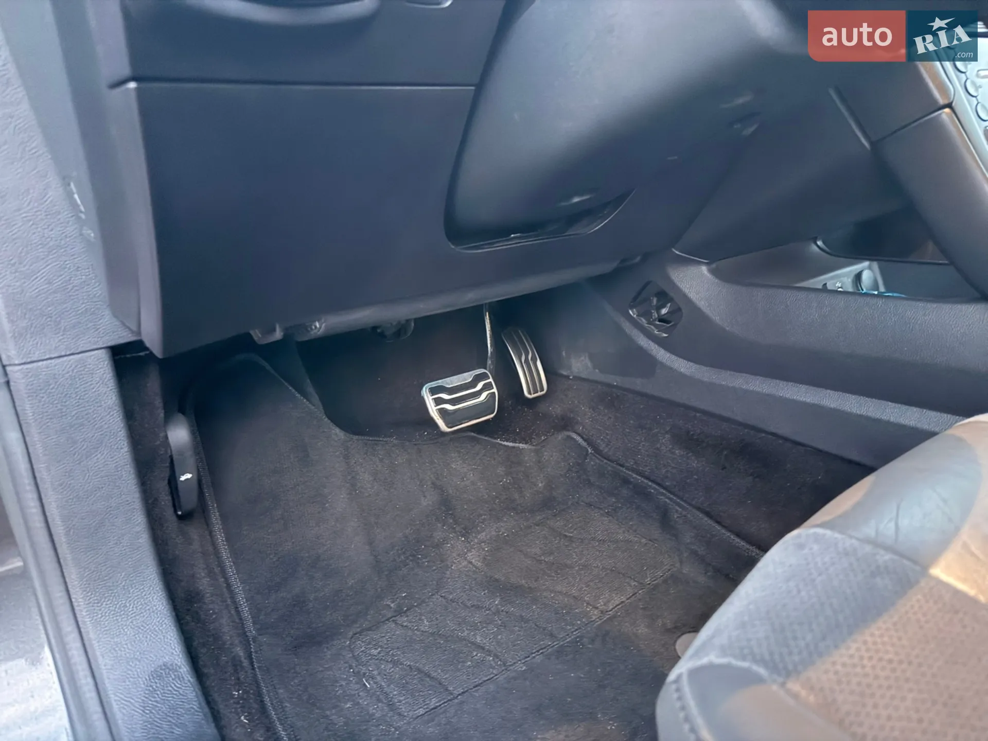 2016 Ford Fusion - мініатюра 35