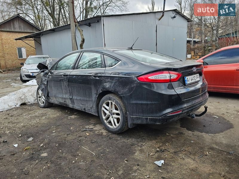 Седан Ford Fusion 2014 в Киеве фото 3 Седан Ford Fusion 2014 в Киеве