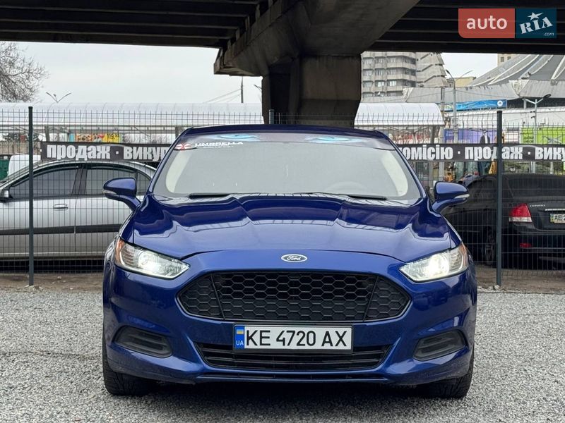 Седан Ford Fusion 2015 в Днепре