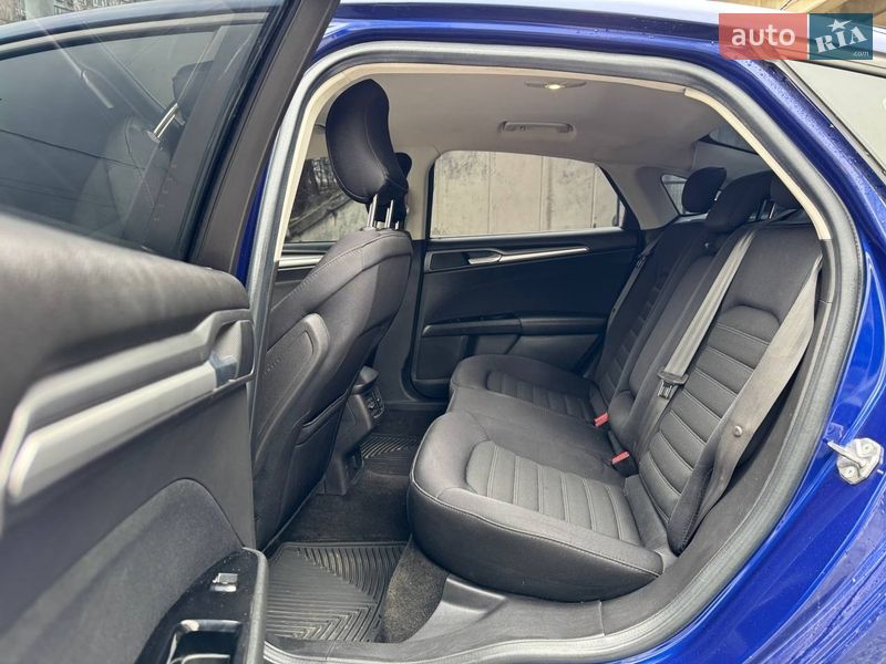 Седан Ford Fusion 2015 в Днепре