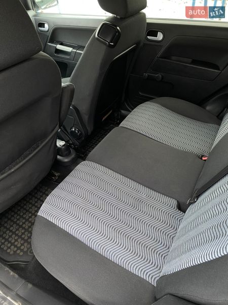 Хэтчбек Ford Fusion 2008 в Кропивницком