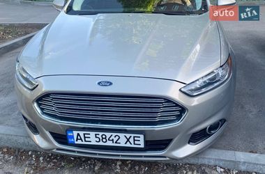 Седан Ford Fusion 2015 в Дніпрі