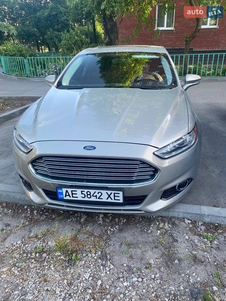 Седан Ford Fusion 2015 в Дніпрі
