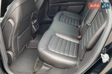 Седан Ford Fusion 2016 в Снятине