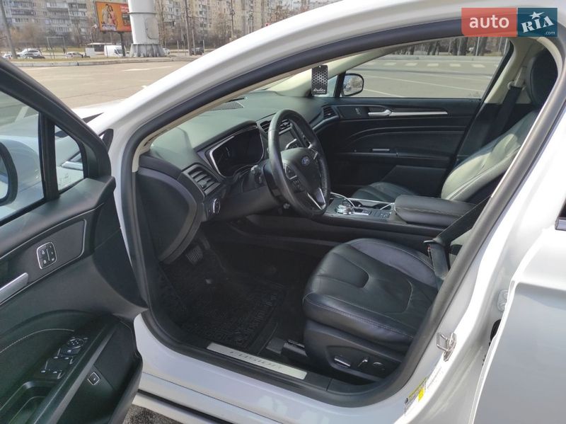 Седан Ford Fusion 2020 в Киеве