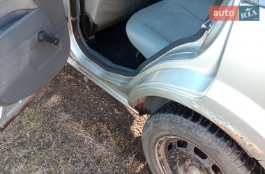 Хэтчбек Ford Fusion 2003 в Киеве