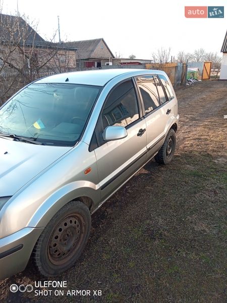 Хэтчбек Ford Fusion 2003 в Киеве