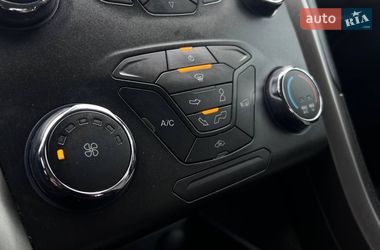 Седан Ford Fusion 2018 в Киеве