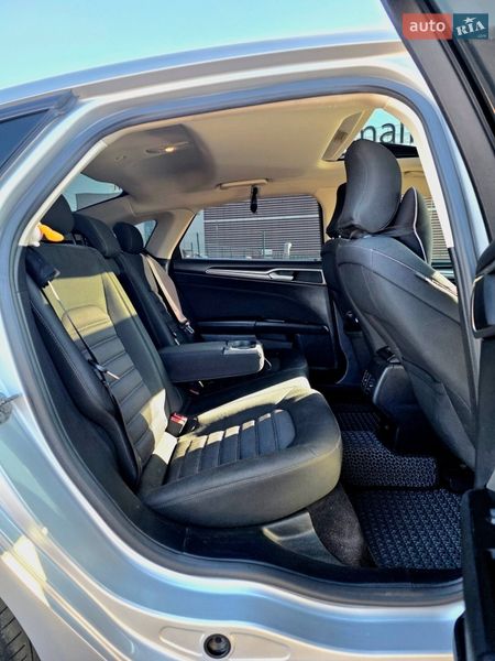 Седан Ford Fusion 2016 в Киеве