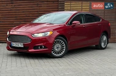 Седан Ford Fusion 2014 в Одесі