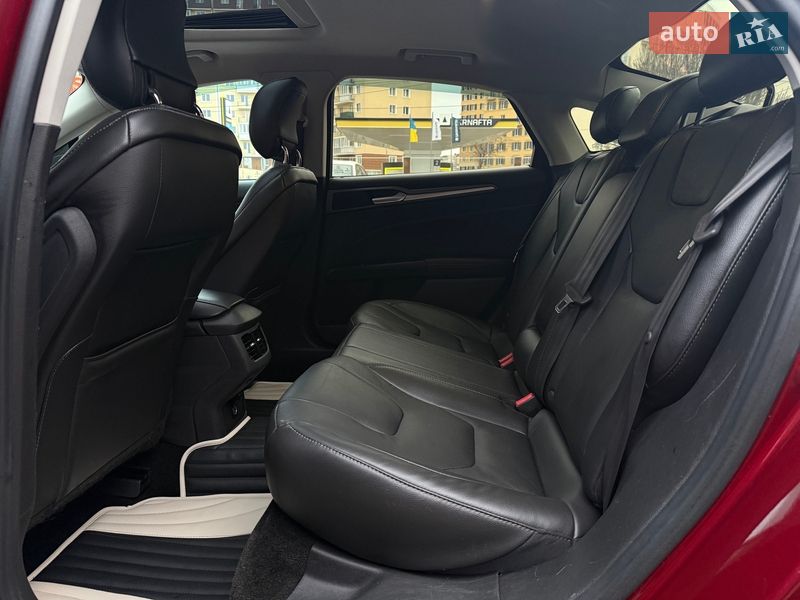 Седан Ford Fusion 2014 в Одесі