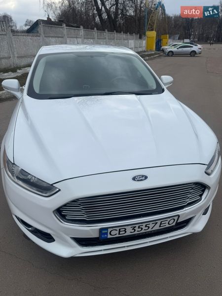 Седан Ford Fusion 2015 в Прилуках