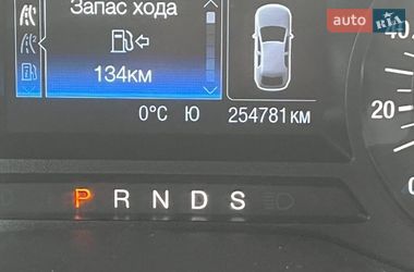 Седан Ford Fusion 2015 в Прилуках