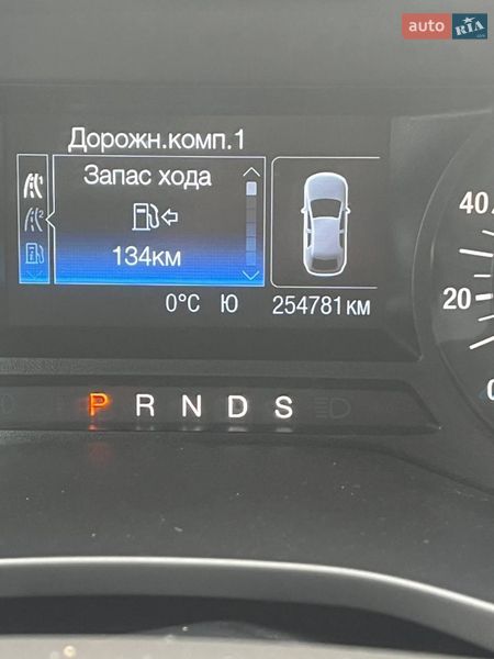 Седан Ford Fusion 2015 в Прилуках