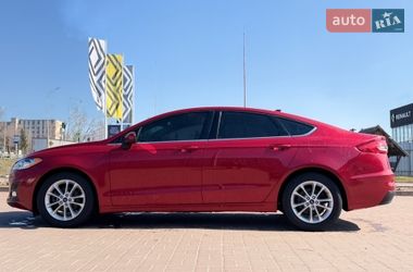 Седан Ford Fusion 2019 в Полтаве