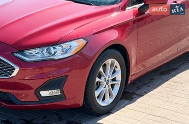 Седан Ford Fusion 2019 в Полтаве