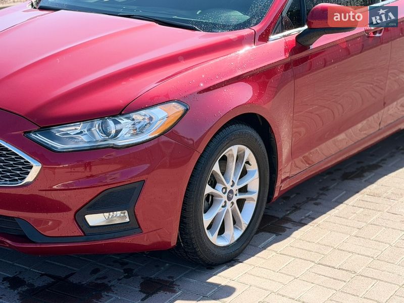 Седан Ford Fusion 2019 в Полтаве
