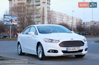 Седан Ford Fusion 2016 в Черкасах