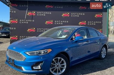 Седан Ford Fusion 2018 в Запоріжжі
