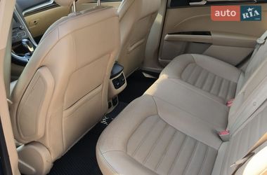 Седан Ford Fusion 2015 в Львове