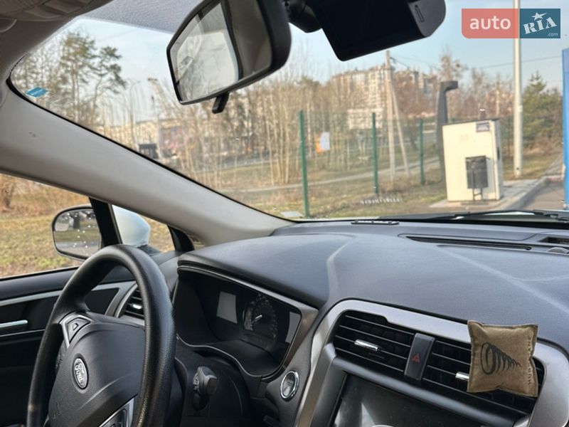 Седан Ford Fusion 2017 в Ірпені