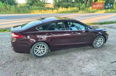 Седан Ford Fusion 2013 в Тернополе