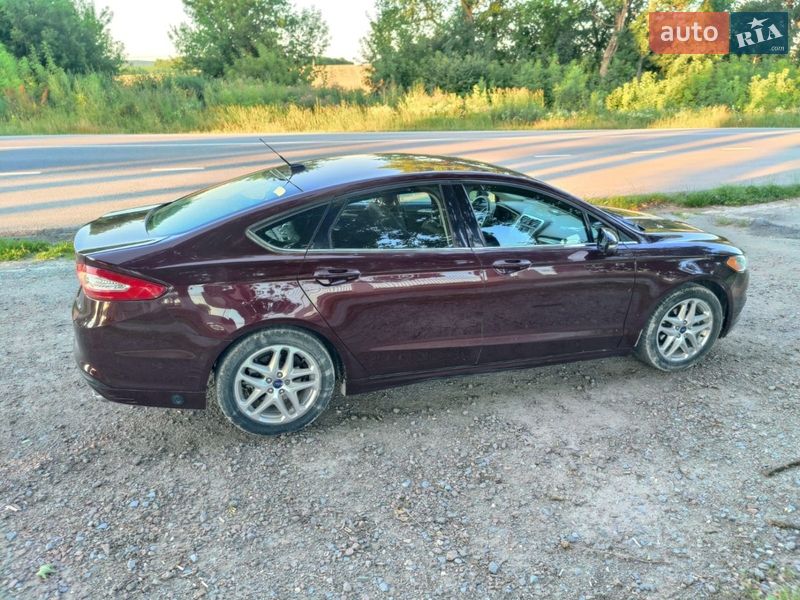 Седан Ford Fusion 2013 в Тернополе