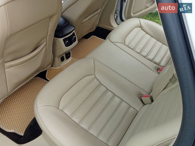 Седан Ford Fusion 2014 в Луцке