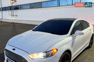Седан Ford Fusion 2014 в Одесі