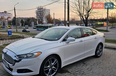 Седан Ford Fusion 2014 в Львове