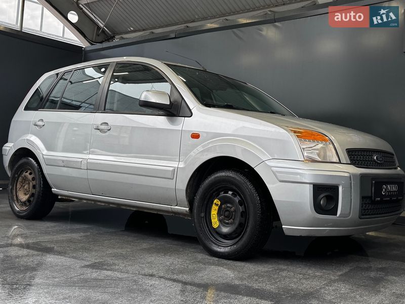 Хэтчбек Ford Fusion 2011 в Киеве