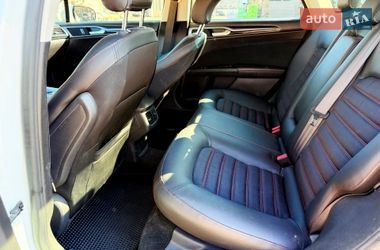 Седан Ford Fusion 2015 в Києві