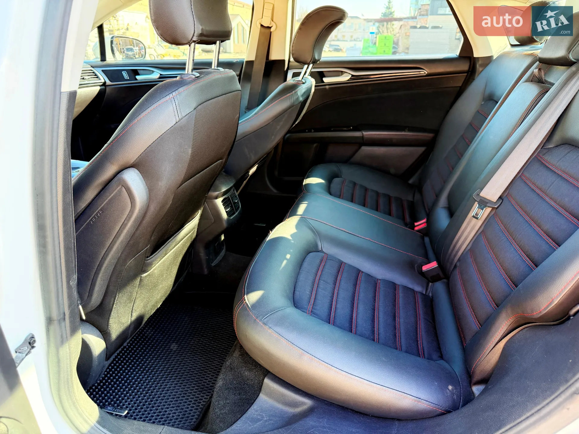 2015 Ford Fusion - мініатюра 24