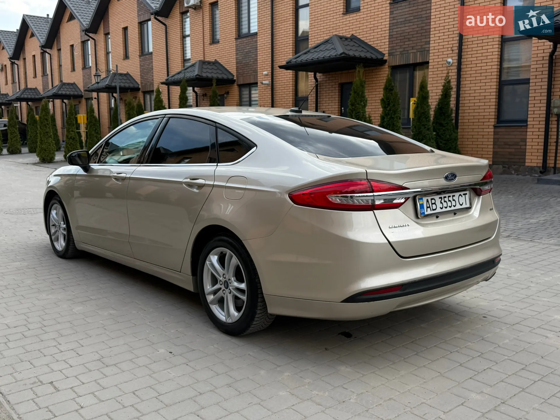2016 Ford Fusion - мініатюра 12