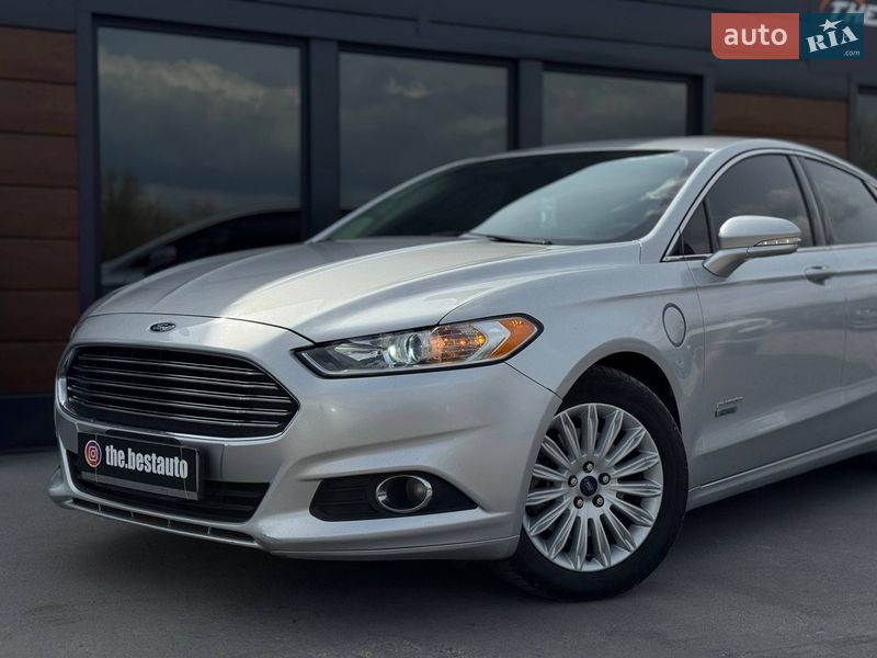 Седан Ford Fusion 2013 в Ровно фото 3 Седан Ford Fusion 2013 в Ровно