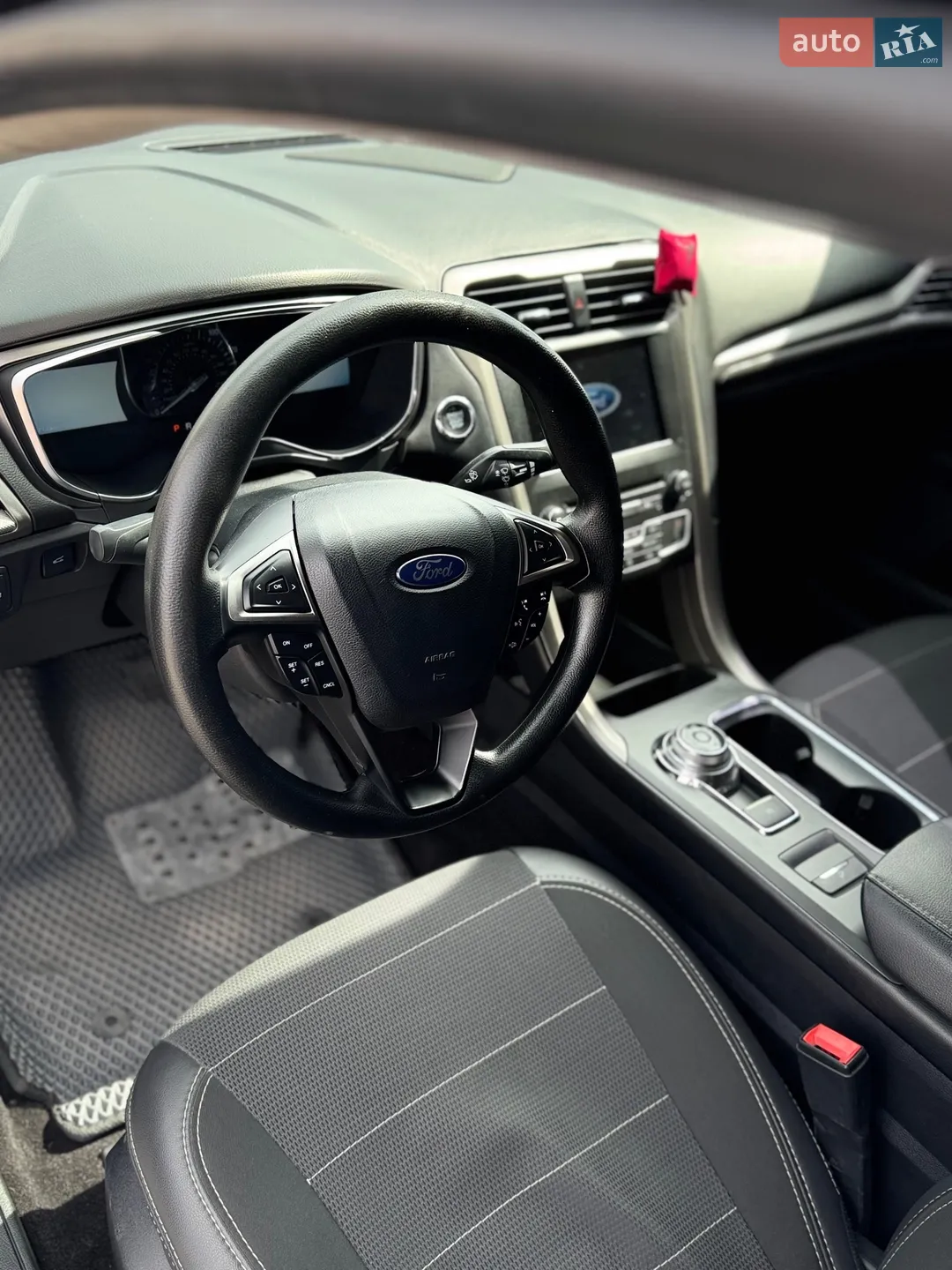 2017 Ford Fusion - мініатюра 9