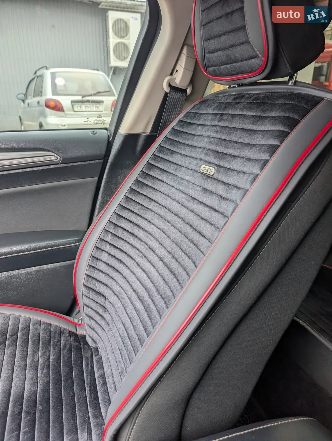 2016 Ford Fusion - мініатюра 25
