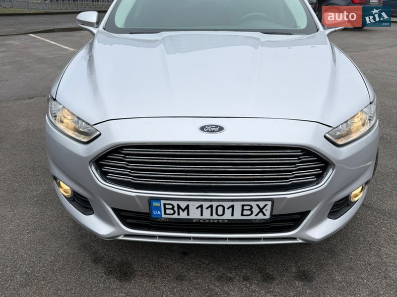 Седан Ford Fusion 2016 в Сумах