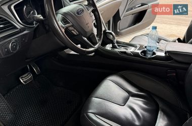 Седан Ford Fusion 2016 в Сумах