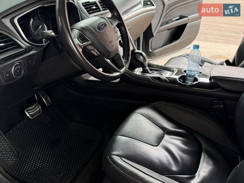Седан Ford Fusion 2016 в Сумах