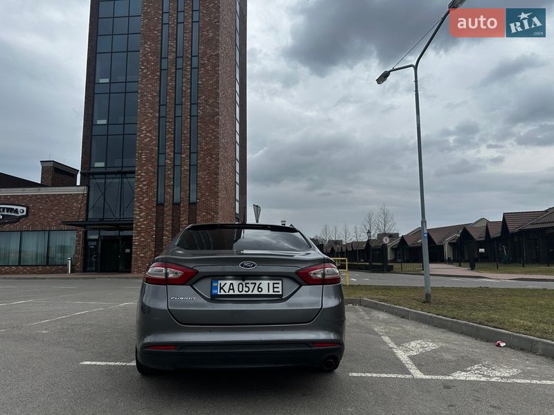 Седан Ford Fusion 2013 в Киеве
