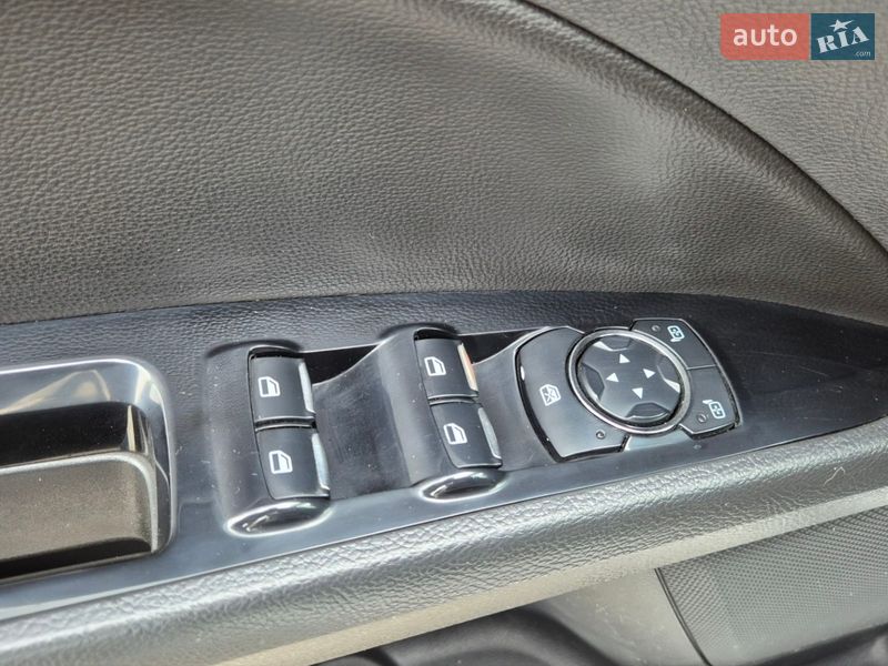 Седан Ford Fusion 2014 в Києві
